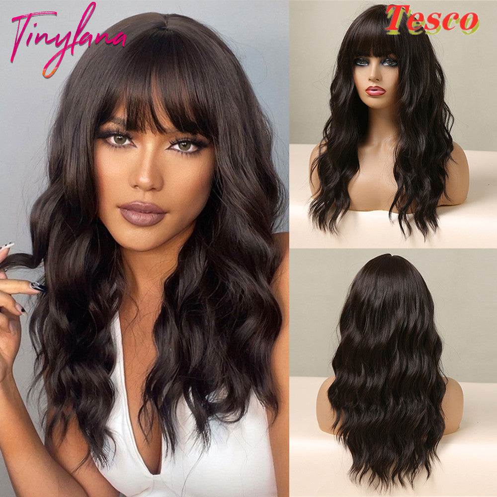 Women Wear Wavy Wigs - Stylish & Natural Look | Honeybee77